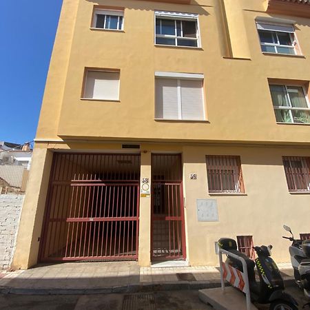 Torremolinos Centro - Beautiful , Newly Renovated 2 Bedroom Apartment Zewnętrze zdjęcie
