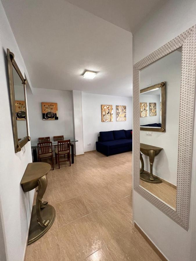 Torremolinos Centro - Beautiful , Newly Renovated 2 Bedroom Apartment Zewnętrze zdjęcie
