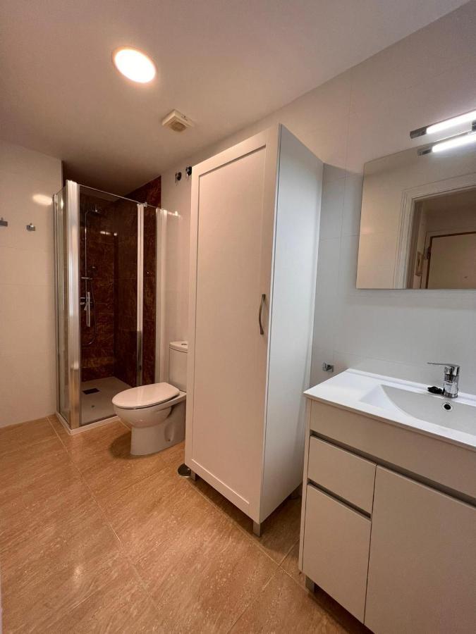 Torremolinos Centro - Beautiful , Newly Renovated 2 Bedroom Apartment Zewnętrze zdjęcie