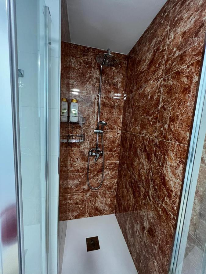 Torremolinos Centro - Beautiful , Newly Renovated 2 Bedroom Apartment Zewnętrze zdjęcie